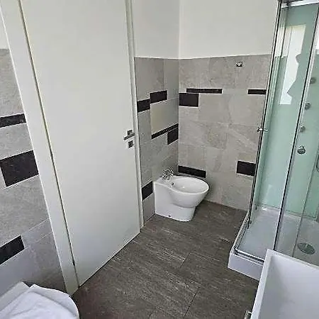 7 Lakes Bollengo